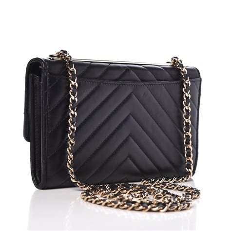 chanel trendy cc wallet on chain